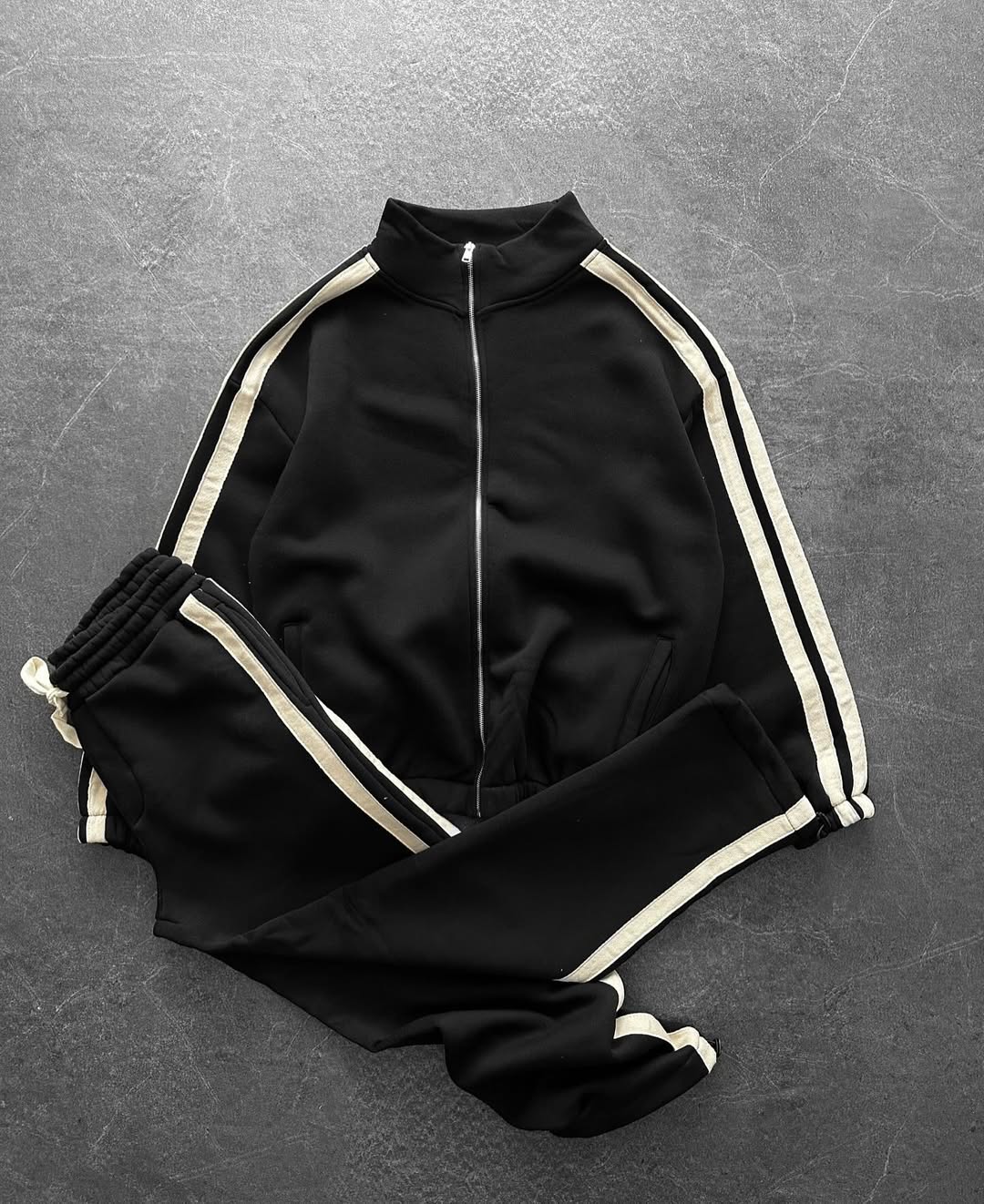 سوت Zara Strip OverSize